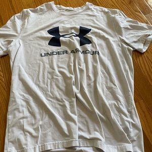 Under armor tshirt
